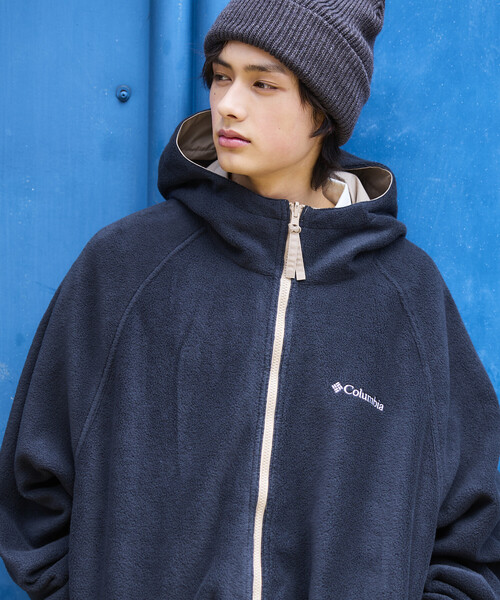Columbia(コロンビア)の「限定展開 Columbia×FREAK'S STORE 別注 インペリアルパーク ワンポイントロゴ リバーシブル フーディー ジャケット(ブルゾン・メンズ・ブラック/チャコールグレー/ベージュ・MEDIUM/LARGE/X-LARGE/SMALL)」の13枚目の写真