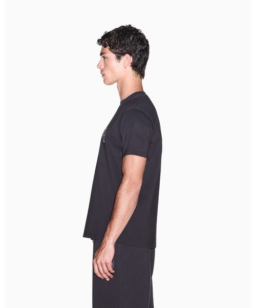 ARMANI EXCHANGE(アルマーニエクスチェンジ)の「【A|X アルマーニ エクスチェンジ】CO エンブレムロゴ レギュラーフィット 半袖クルーネックTシャツ/REGULAR(EC限定カラー含)(Tシャツ/カットソー・メンズ・チャコールグレー/インディゴブルー・X-LARGE/LARGE/SMALL/MEDIUM/XX-LARGE/X-SMALL)」の10枚目の写真