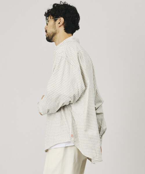 HINSON(ヒンソン)の「HINSON/ヒンソン 別注 フランネル レギュラーカラー ロングスリーブシャツ(シャツ/ブラウス・メンズ・サックスブルー/グリーン/オフホワイト/グレー/ブラウン・LARGE/SMALL/MEDIUM)」の10枚目の写真