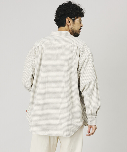 HINSON(ヒンソン)の「HINSON/ヒンソン 別注 フランネル レギュラーカラー ロングスリーブシャツ(シャツ/ブラウス・メンズ・サックスブルー/グリーン/オフホワイト/グレー/ブラウン・LARGE/SMALL/MEDIUM)」の11枚目の写真