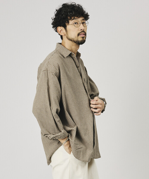 HINSON(ヒンソン)の「HINSON/ヒンソン 別注 フランネル レギュラーカラー ロングスリーブシャツ(シャツ/ブラウス・メンズ・サックスブルー/グリーン/オフホワイト/グレー/ブラウン・LARGE/SMALL/MEDIUM)」の18枚目の写真