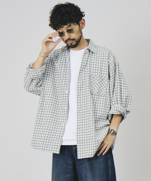HINSON(ヒンソン)の「HINSON/ヒンソン 別注 フランネル レギュラーカラー ロングスリーブシャツ(シャツ/ブラウス・メンズ・サックスブルー/グリーン/オフホワイト/グレー/ブラウン・LARGE/SMALL/MEDIUM)」の22枚目の写真