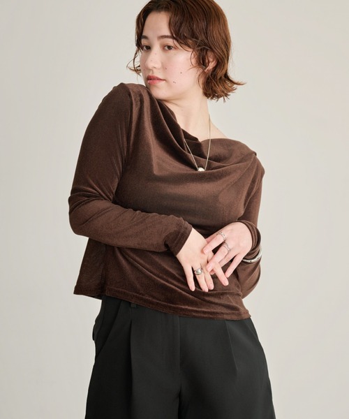 DAESE TOKYO(デセトウキョウ)の「シアーベロアドレーププルオーバー(Tシャツ/カットソー・レディース・ブラウン/ブラック/オフホワイト・FREE)」の4枚目の写真