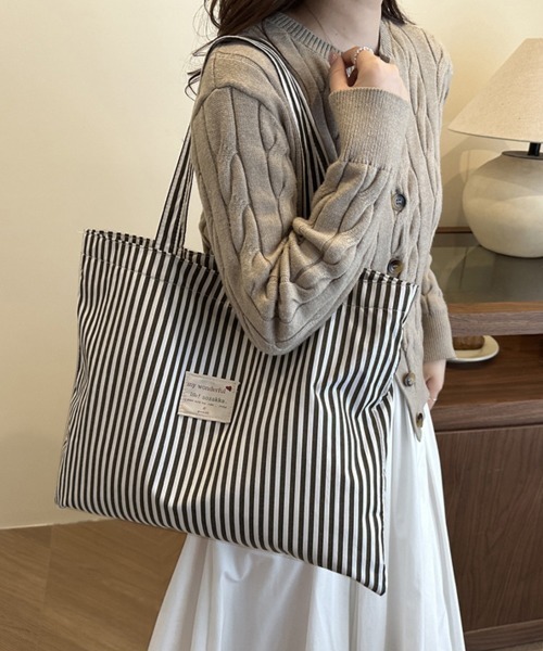 Miniministore(ミニミニストア)の「配色ストライプトートバッグ大容量韓国風鞄(トートバッグ・レディース・ミント/ネイビー/ブルー/ブラック/ピンク・FREE)」の8枚目の写真