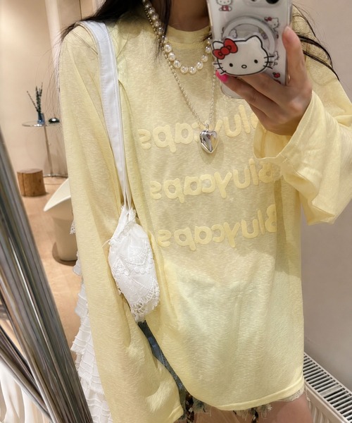 VIBGYOR(ヴィブジョー)の「【EIZZ/アイズ】フロントロゴ ビッグシルエット シアー 長袖Tシャツ / ロンT(Tシャツ/カットソー・レディース・ホワイト/レッド/イエロー/ブルー・FREE)」の18枚目の写真