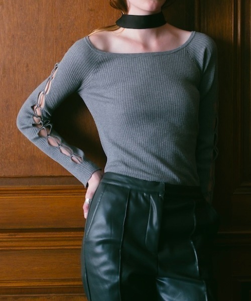 ILANIS(イラニス)の「Halo Knit Bodysuit(ニット/セーター・レディース・グレー/ホワイト/ブラック・FREE)」の3枚目の写真