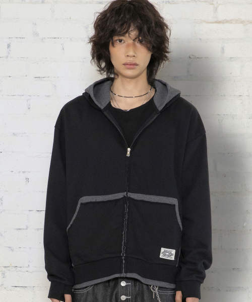 XTONZ(エクストーンズ)の「XTT169 フィンガーホール ワッフル レイヤード クロップド フード ジップアップ (BLACK)(パーカー・レディース・その他・LARGE/SMALL)」の13枚目の写真