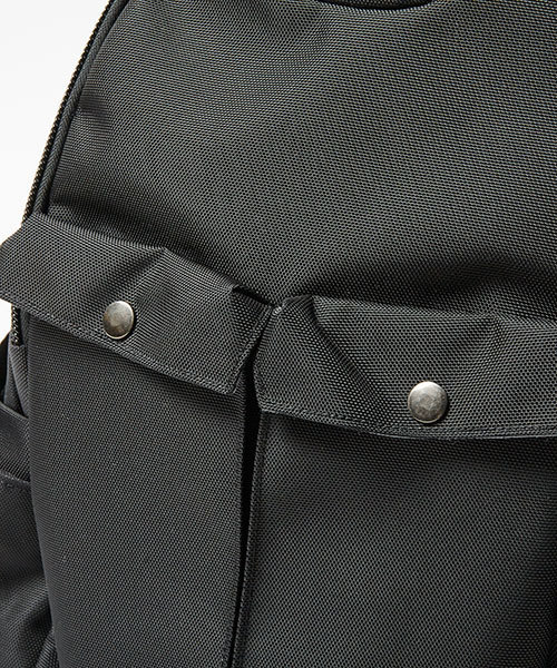 F/CE. （エフシーイー）の「F/CE. AU TYPE A TRAVEL BP / エフシーイー タイプエー トラベルバックパック（バックパック/リュック・メンズ・ネイビー/ブラック/タン/グレー/インディゴブルー・FREE）」の17枚目の写真