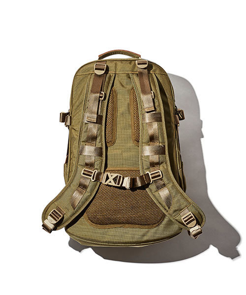 F/CE. （エフシーイー）の「F/CE. AU TYPE A TRAVEL BP / エフシーイー タイプエー トラベルバックパック（バックパック/リュック・メンズ・ネイビー/ブラック/タン/グレー/インディゴブルー・FREE）」の19枚目の写真