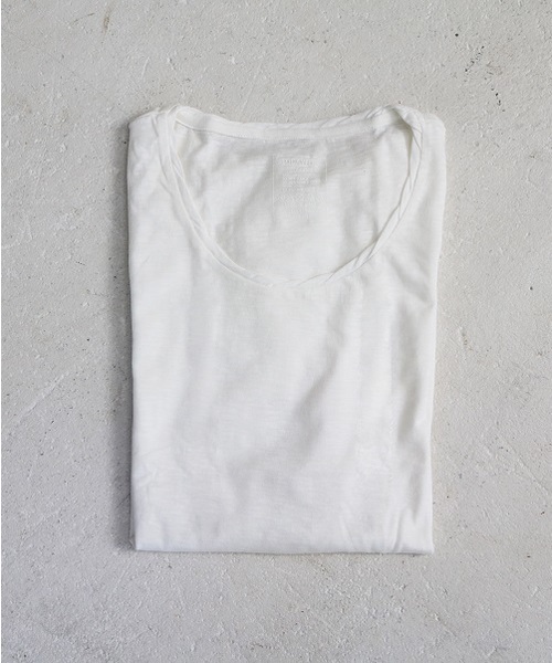 TODAYFUL(トゥデイフル)の「Uesful U ネックTシャツ(Tシャツ/カットソー・レディース・オフホワイト/チャコールグレー/グレー・SMALL/MEDIUM)」の2枚目の写真