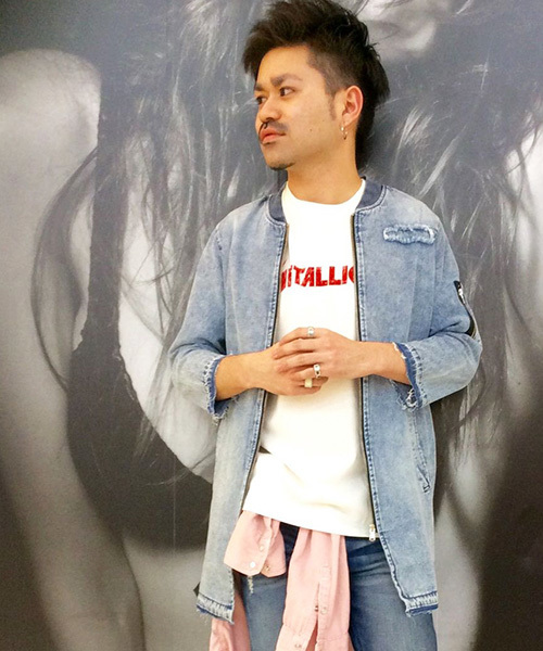 VENCEEXCHANGE（ヴァンスエクスチェンジ）の「デニムロング丈７分袖MA-1（MA-1・メンズ・ブルー/ネイビー・M/L/LARGE/MEDIUM）」の2枚目の写真