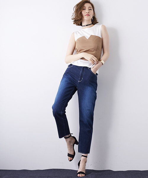 STUDIOUS（ステュディオス）の「カットオフストレートデニム（デニムパンツ・レディース・ネイビー/サックスブルー・1/0/2）」の22枚目の写真