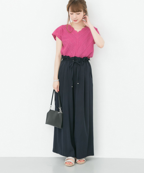 URBAN RESEARCH（アーバンリサーチ）の「スカラップレースフレンチスリーブブラウス（シャツ/ブラウス・レディース・グリーン/パープル系その他/ブラック/オフホワイト・FREE）」の12枚目の写真