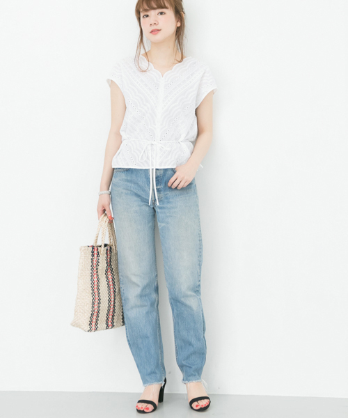 URBAN RESEARCH（アーバンリサーチ）の「スカラップレースフレンチスリーブブラウス（シャツ/ブラウス・レディース・グリーン/パープル系その他/ブラック/オフホワイト・FREE）」の13枚目の写真