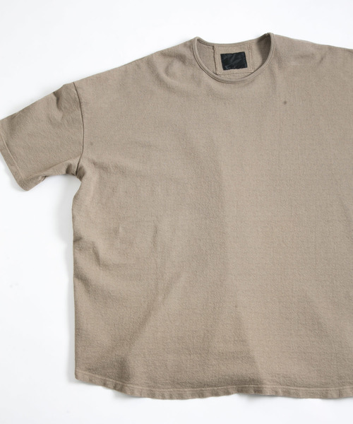OURET(オーレット)の「オーバーサイズTシャツ(Tシャツ/カットソー・メンズ・ホワイト系その他/ブラック/ベージュ・2/1)」の11枚目の写真