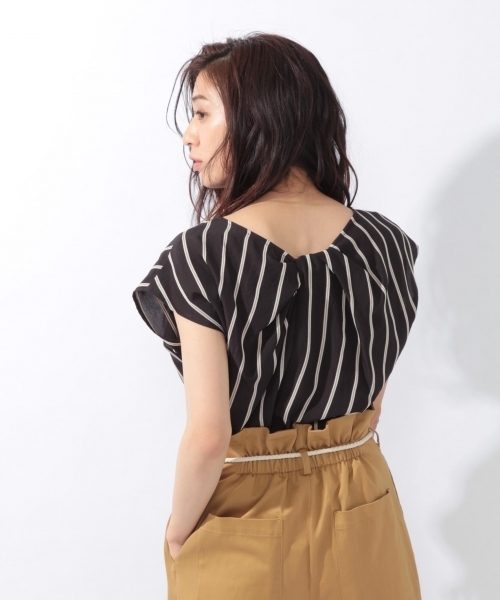 laboratory work（ラボラトリーワーク）の「バックネジリストライプブラウス（シャツ/ブラウス・レディース・ホワイト/ブラック/ベージュ・MEDIUM）」の9枚目の写真