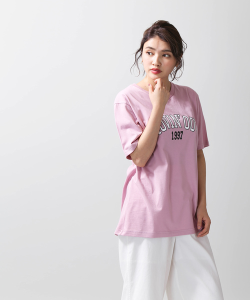 WEGO(ウィゴー)の「WEGO/カレッジロゴプリントTシャツ(Tシャツ/カットソー・レディース・ワイン/ピンク/マスタード/グリーン・FREE)」の9枚目の写真