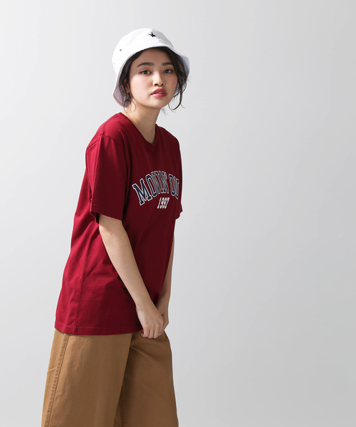WEGO(ウィゴー)の「WEGO/カレッジロゴプリントTシャツ(Tシャツ/カットソー・レディース・ワイン/ピンク/マスタード/グリーン・FREE)」の10枚目の写真