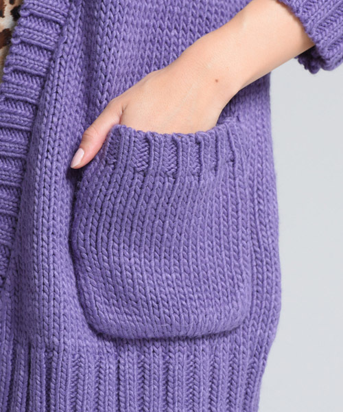 LIPSTAR(リップスター)の「3Gケーブルニットカーディガン(カーディガン/ボレロ・レディース・オフホワイト/ブラウン/パープル・M)」の10枚目の写真