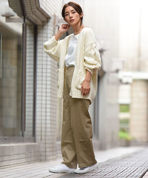 LIPSTAR(リップスター)の「3Gケーブルニットカーディガン(カーディガン/ボレロ・レディース・オフホワイト/ブラウン/パープル・M)」の13枚目の写真