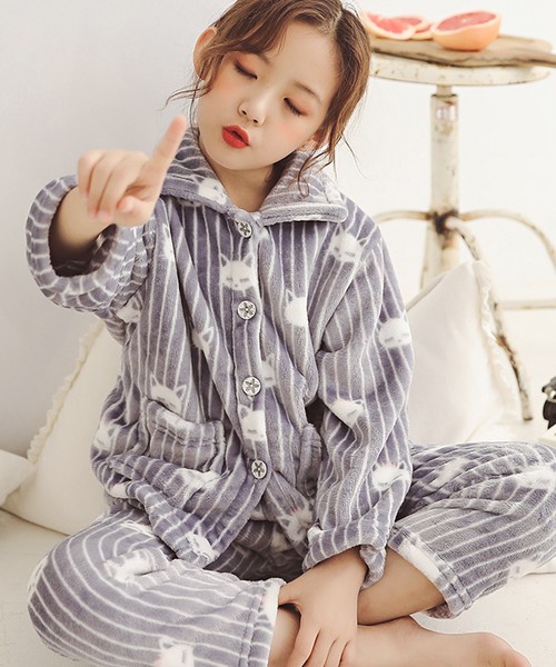 DAY CLOSET（デイ クローゼット）の「キッズ もこもこボア総柄オーバーサイズルームウェア セットアップ 冬（ルームウェア/パジャマ・キッズ・A/B/C/D/E/F/G/H/I/N/Q/M/K/O/P/J/ブルー系その他/ピンク系その他2/ピンク系その他・110cm/120cm/130cm/140cm/160cm/150cm）」の6枚目の写真