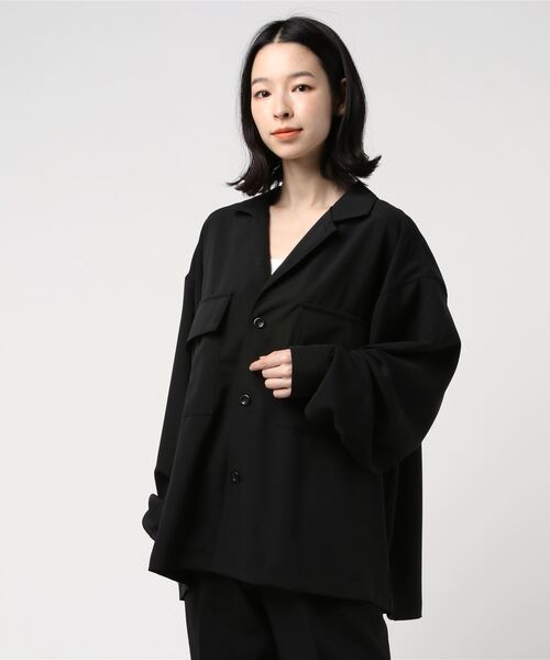 THISIS（ディスイズ）の「ビッグシルエット シャツ レディース（シャツ/ブラウス・レディース・ブラック/ベージュ/サックスブルー/テラコッタ・LARGE/MEDIUM）」の2枚目の写真