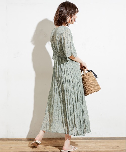 natural couture（ナチュラルクチュール）の「シアーペイズリークリンクルワンピース（ワンピース・レディース・ベージュ/グリーン/パープル・FREE）」の10枚目の写真