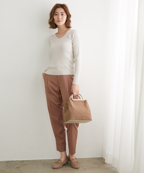ROPE' PICNIC(ロペピクニック)の「タックテーパードパンツ(その他パンツ・レディース・ベージュ/ネイビー/ピンク系その他2・40/38/36)」の14枚目の写真