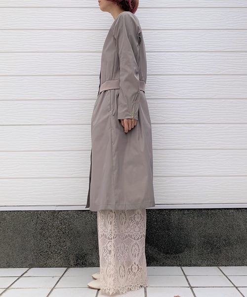 Q(キュー)の「シンプルライダースコート(ライダースジャケット・レディース・チャコールグレー/グレイッシュベージュ・MEDIUM)」の4枚目の写真