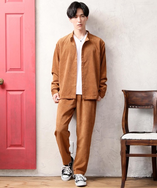 TopIsm（トップイズム）の「コーデュロイ バンドカラーシャツ＆シェフパンツ セットアップ（セットアップ・メンズ・ブラウン/ブラック/ダークベージュ・M/L/LL）」の3枚目の写真