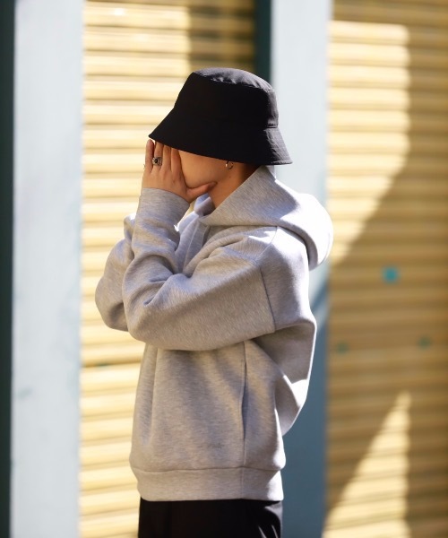 unlow（アンロー）の「【WEARISTA 心】スムースダンボールパーカー（パーカー・メンズ・ライトグレー/ライトブルー/ブラック・S/M）」の2枚目の写真