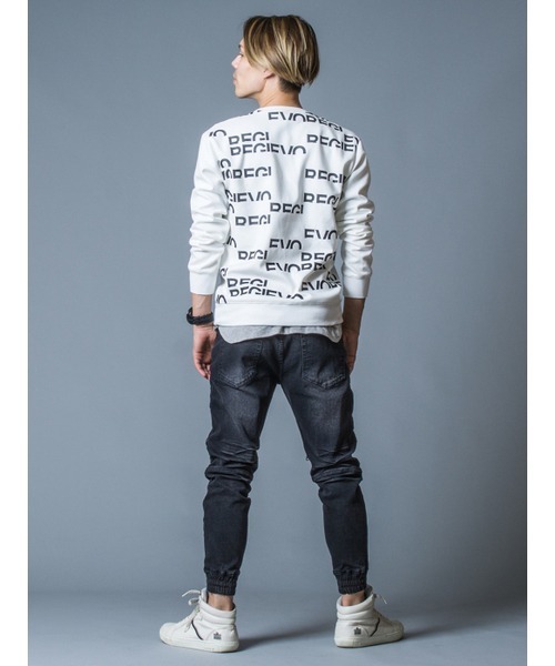 REGIEVO(レジエボ)の「REGIEVO ロゴ入りトレーナー セットアップ(スウェット・メンズ・ブラック/オフホワイト・S/M/L/XL)」の5枚目の写真