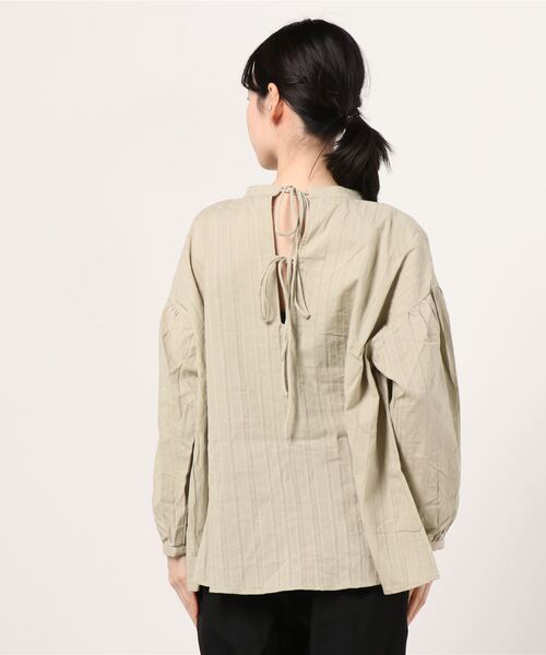 Auntie Rosa Holiday（アンティローザホリデー）の「バックリボンスキッパーブラウス（シャツ/ブラウス・レディース・ナチュラル/カーキ/パープル・FREE）」の5枚目の写真