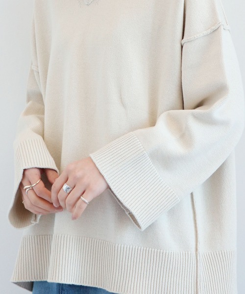 AMERICAN HOLIC（アメリカンホリック）の「VネックニットBIGプルオーバー ＊（ニット/セーター・レディース・チャコールグレー/アイボリー/ミント/モカ/LT.Gray・FREE）」の12枚目の写真