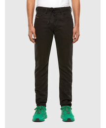 DIESEL | DIESEL SS21 メンズ デニムパンツ スリムスキニー ジョグジーンズ THOMMER-Y-NE L.32(デニムパンツ)