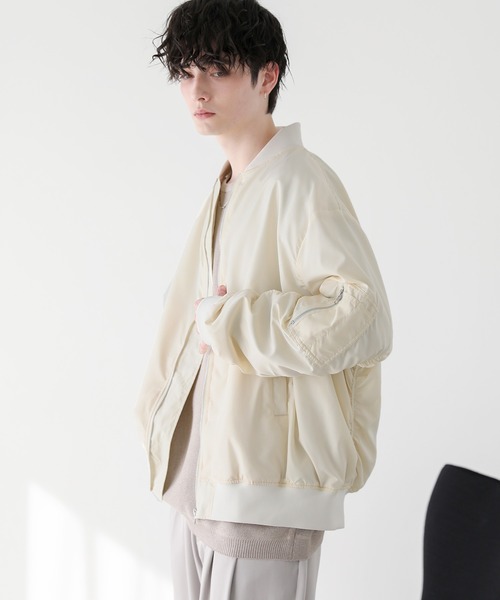 ASTRONOMY（アストロノミー）の「ビッグシルエット袖シャーリングアーバンMA-1ブルゾン（MA-1・メンズ・ブラック/ネイビー/カーキ/モカ/杢グレー/ブラウン/チャコール/アイボリー・S/M/L/XL/XXL）」の11枚目の写真