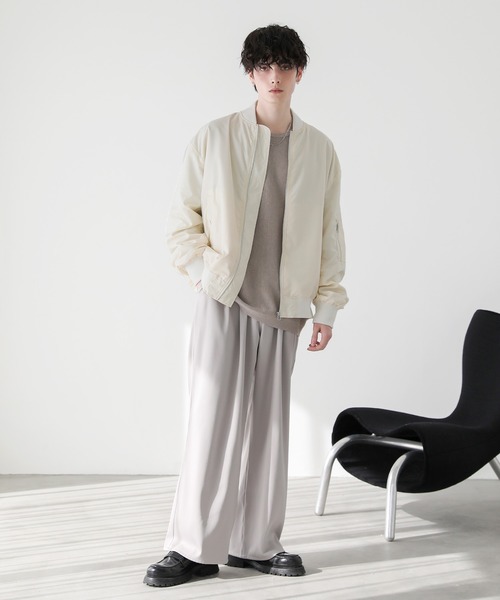 タグ付き✨MECRE シャーリング ライト ブルゾン ホワイト オーバーサイズ セール】ビッグシルエット袖シャーリングアーバンMA-1ブルゾン（MA-1