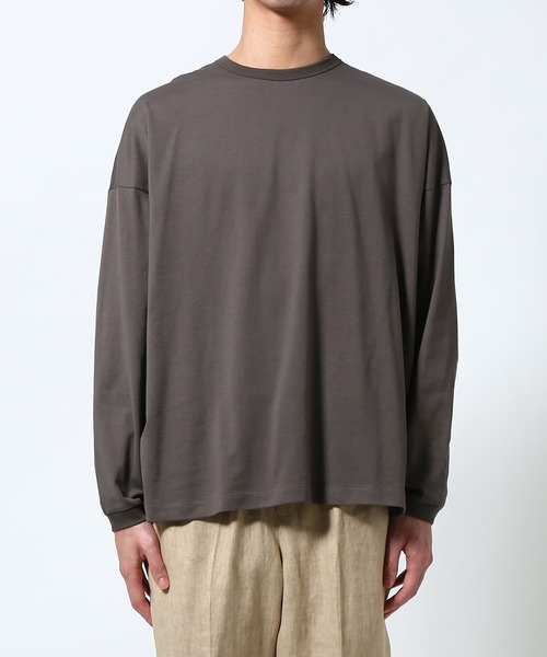 ADAM ET ROPE'(アダムエロペ)の「【NORITAKE】ドロップショルダー ルーズシルエット クルーネックロンT(Tシャツ/カットソー・メンズ・ホワイト/ブラック/チャコールグレー・M/L)」の5枚目の写真