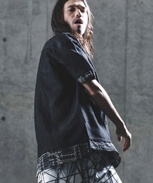 GLIMCLAP（グリムクラップ）の「mhs1698- Gimmick layered design denim short-sleeve shirt シャツ（シャツ/ブラウス）」
