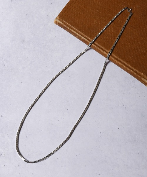 SPINNS（スピンズ）の「シルバーチェーンネックレス（ネックレス・メンズ・A/F/G/B/E/C/D・ONESIZE）」の4枚目の写真