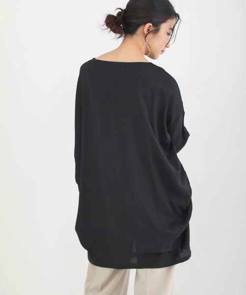 Bou Jeloud(ブージュルード)の「清涼感あるさらさら素材◆オーバーチュニック(シャツ/ブラウス・レディース・ブラック/ベージュ/ブルー/カーキ・38)」の22枚目の写真