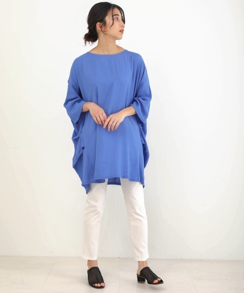 Bou Jeloud(ブージュルード)の「清涼感あるさらさら素材◆オーバーチュニック(シャツ/ブラウス・レディース・ブラック/ベージュ/ブルー/カーキ・38)」の19枚目の写真