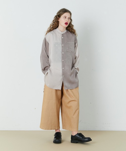 FRAPBOIS（フラボア）の「チュニトーン シャツ（シャツ/ブラウス・レディース・ベージュ/ブラック・2/1）」の9枚目の写真