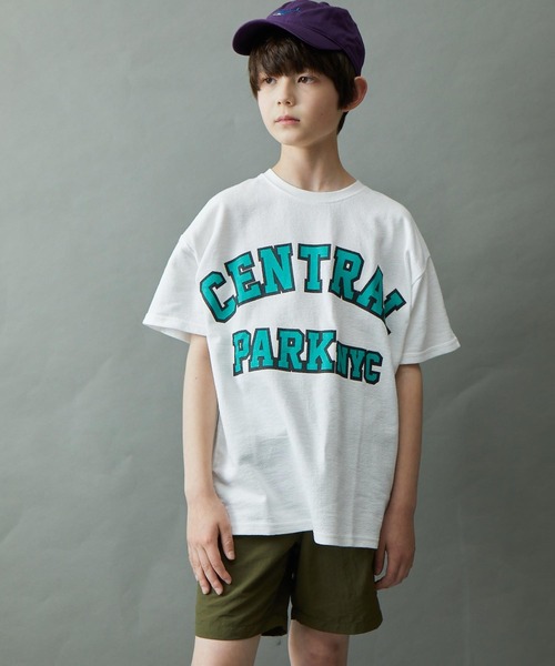 ＆yam（アンドヤム）の「デコボコ織 ロゴプリント半袖Tシャツ「CENTRAL PARK」（Tシャツ/カットソー・キッズ・ピンク/ホワイト/グレー/パープル/チャコール・120-130cm/150-160cm/110-120cm/140-150cm/130-140cm）」の2枚目の写真