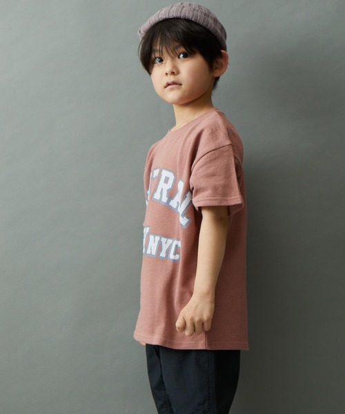 ＆yam（アンドヤム）の「デコボコ織 ロゴプリント半袖Tシャツ「CENTRAL PARK」（Tシャツ/カットソー・キッズ・ピンク/ホワイト/グレー/パープル/チャコール・120-130cm/150-160cm/110-120cm/140-150cm/130-140cm）」の13枚目の写真