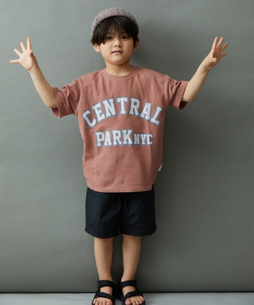 ＆yam（アンドヤム）の「デコボコ織 ロゴプリント半袖Tシャツ「CENTRAL PARK」（Tシャツ/カットソー・キッズ・ピンク/ホワイト/グレー/パープル/チャコール・120-130cm/150-160cm/110-120cm/140-150cm/130-140cm）」の16枚目の写真