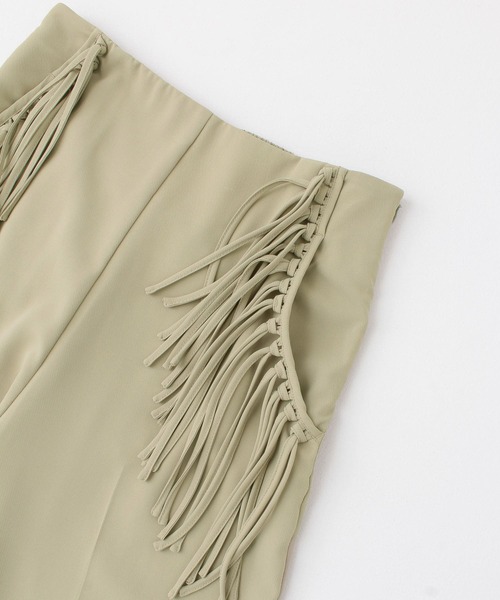 LAATO（ラート）の「FRINGE HAPPY PANTS（スラックス・レディース・チャコールグレー/ベージュ・FREE）」の5枚目の写真