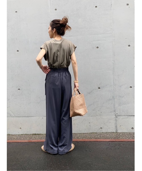 LAATO（ラート）の「FRINGE HAPPY PANTS（スラックス・レディース・チャコールグレー/ベージュ・FREE）」の14枚目の写真