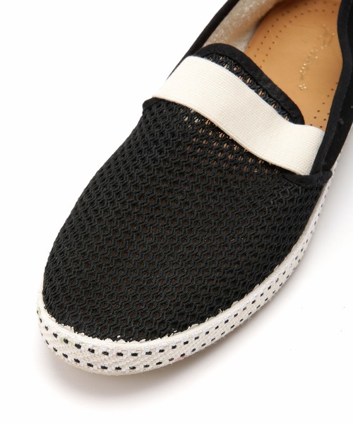 NANO universe(ナノユニバース)の「別注CLASSIC 20℃エラスティックキャンバススリッポン(スリッポン・メンズ・ブラック/オフホワイト・42/44/43/41/40)」の5枚目の写真