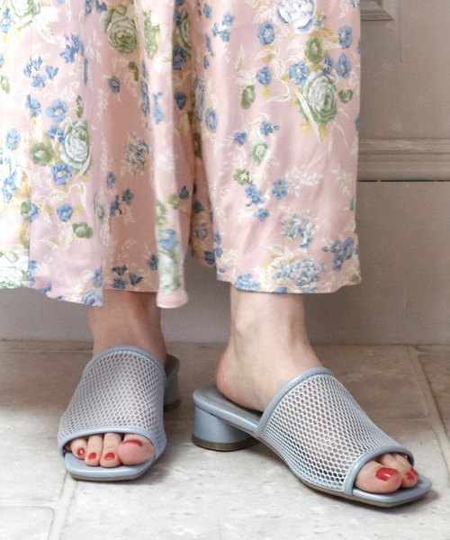 sesenta(セセンタ)の「【sesenta】太ヒールメッシュミュールサンダル(サンダル・レディース・ベージュ/オリーブ/グレー・S/M/L)」の8枚目の写真